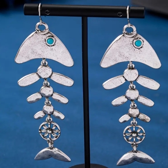 Vintage Inspired Boho Fish Bone Dangle Earrings With Turquoise Accents - Picture 4 of 13